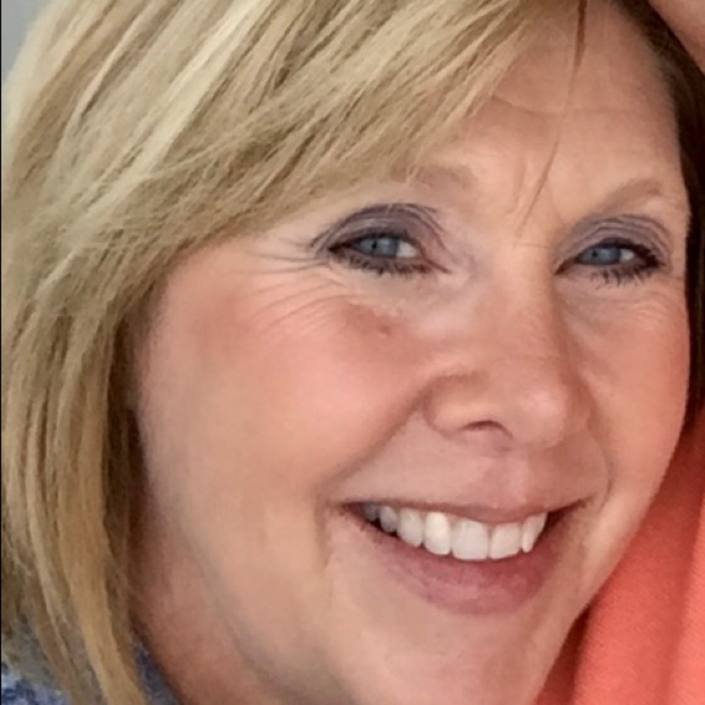 Meet your Posher, Michele